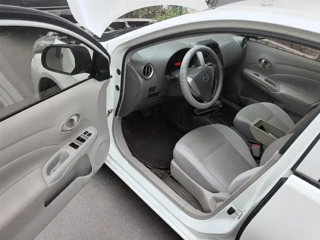 Nissan Sunny 2016 1.5XE CVT Leading Edition — миниатюра 13