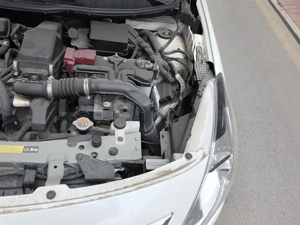 Nissan Sunny 2016 1.5XE CVT Leading Edition — миниатюра 24