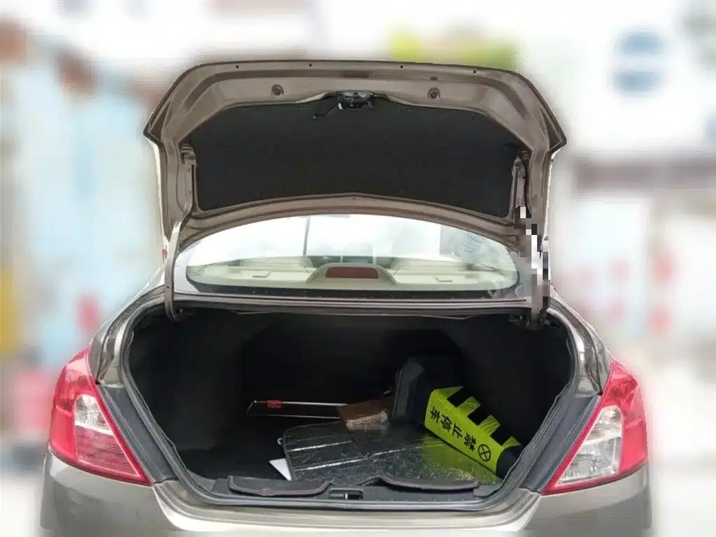 Nissan Sunny 2015 1.5XE CVT Master Edition — миниатюра 10