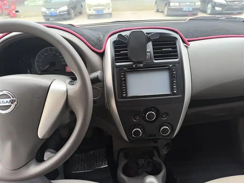 Nissan Sunny 2015 1.5XE Manual Comfort Edition — миниатюра 7