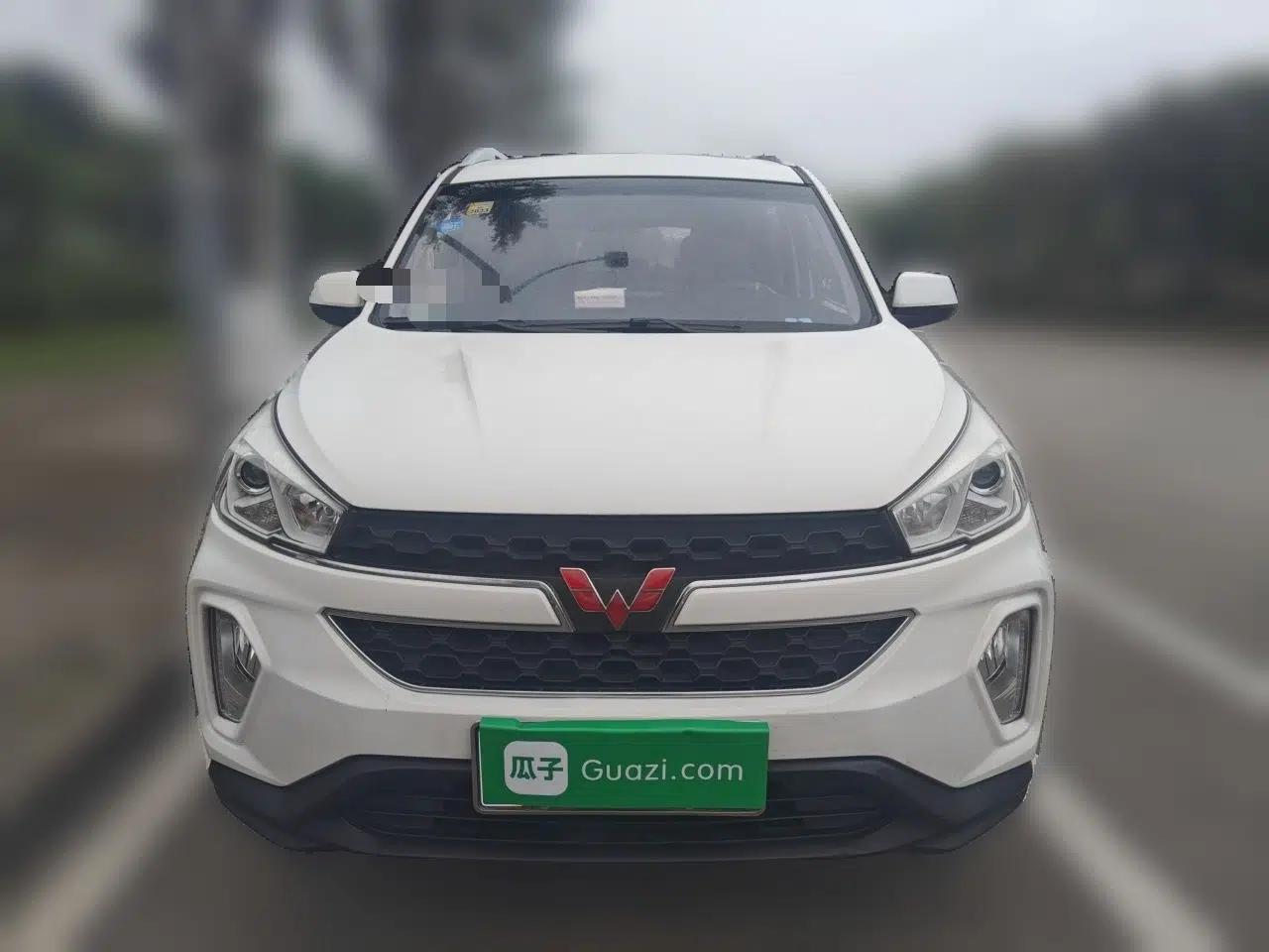 Wuling Hongguang S3 2018 1.5L Manual Luxury Model China V Standard — миниатюра 2