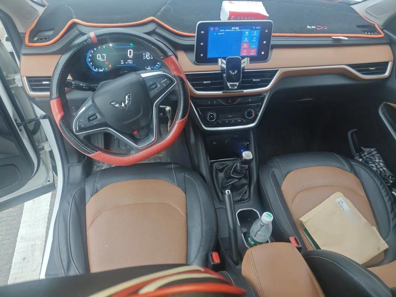 Wuling Hongguang S3 2018 1.5L Manual Luxury Model China V Standard — миниатюра 6