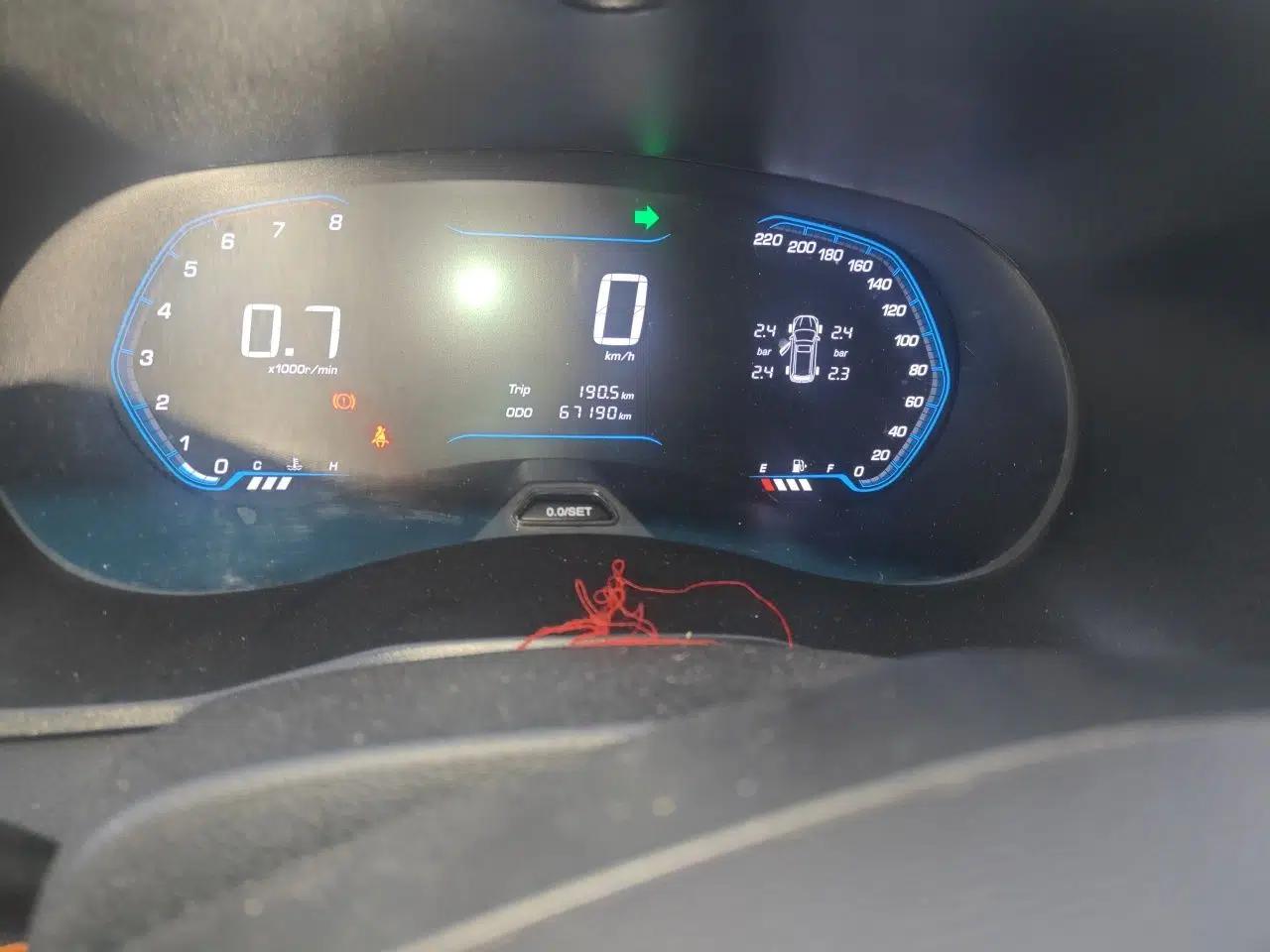 Wuling Hongguang S3 2018 1.5L Manual Luxury Model China V Standard — миниатюра 9