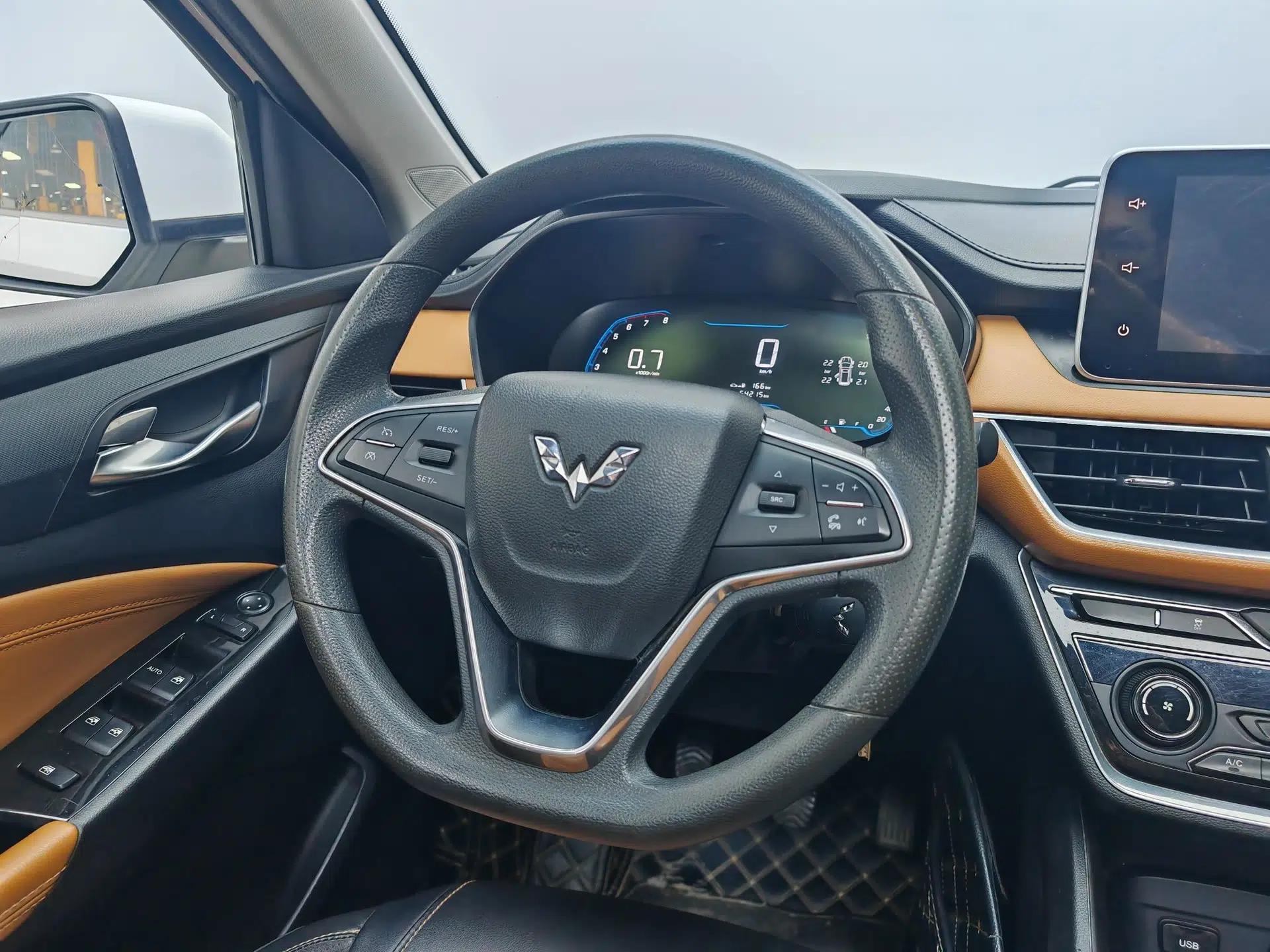 Wuling Hongguang S3 2018 1.5L Manual Luxury Model China V Standard — миниатюра 18