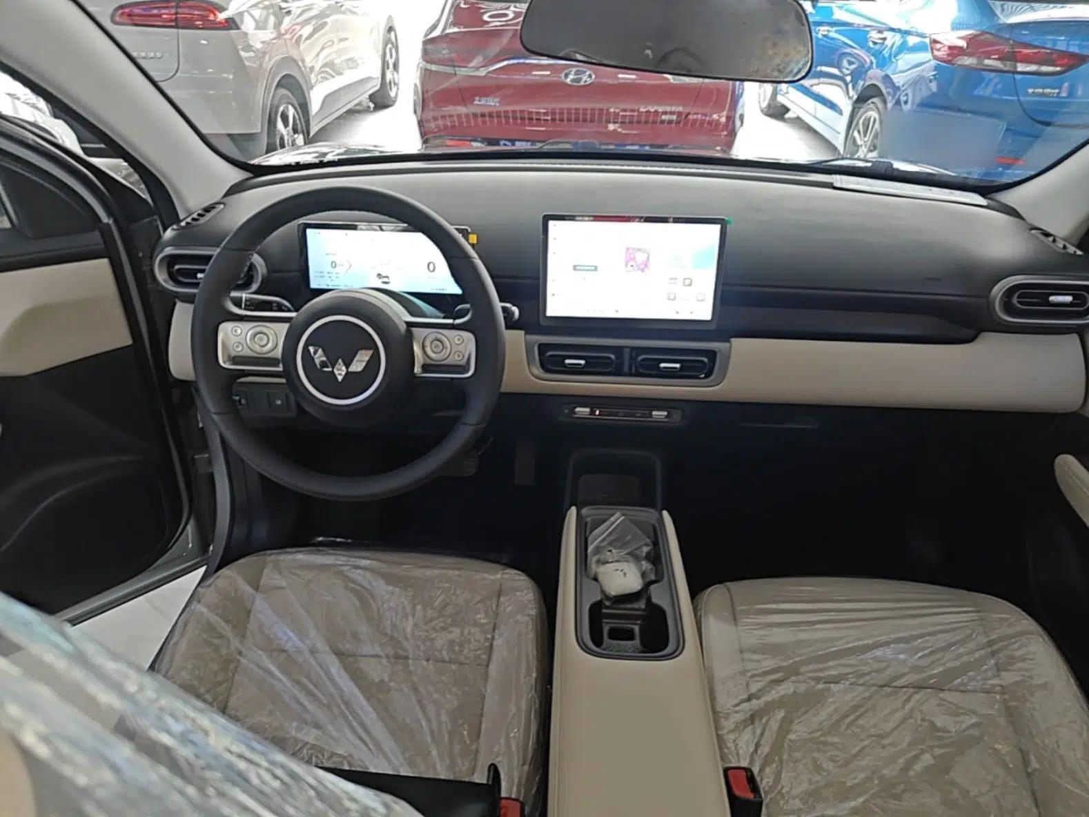 Wuling Bingo PLUS 2024 401 km Range 5-Seater Version — миниатюра 12