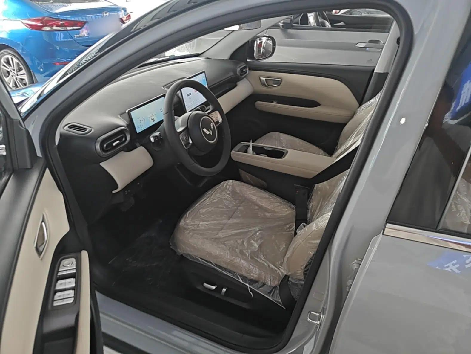 Wuling Bingo PLUS 2024 401 km Range 5-Seater Version — миниатюра 17
