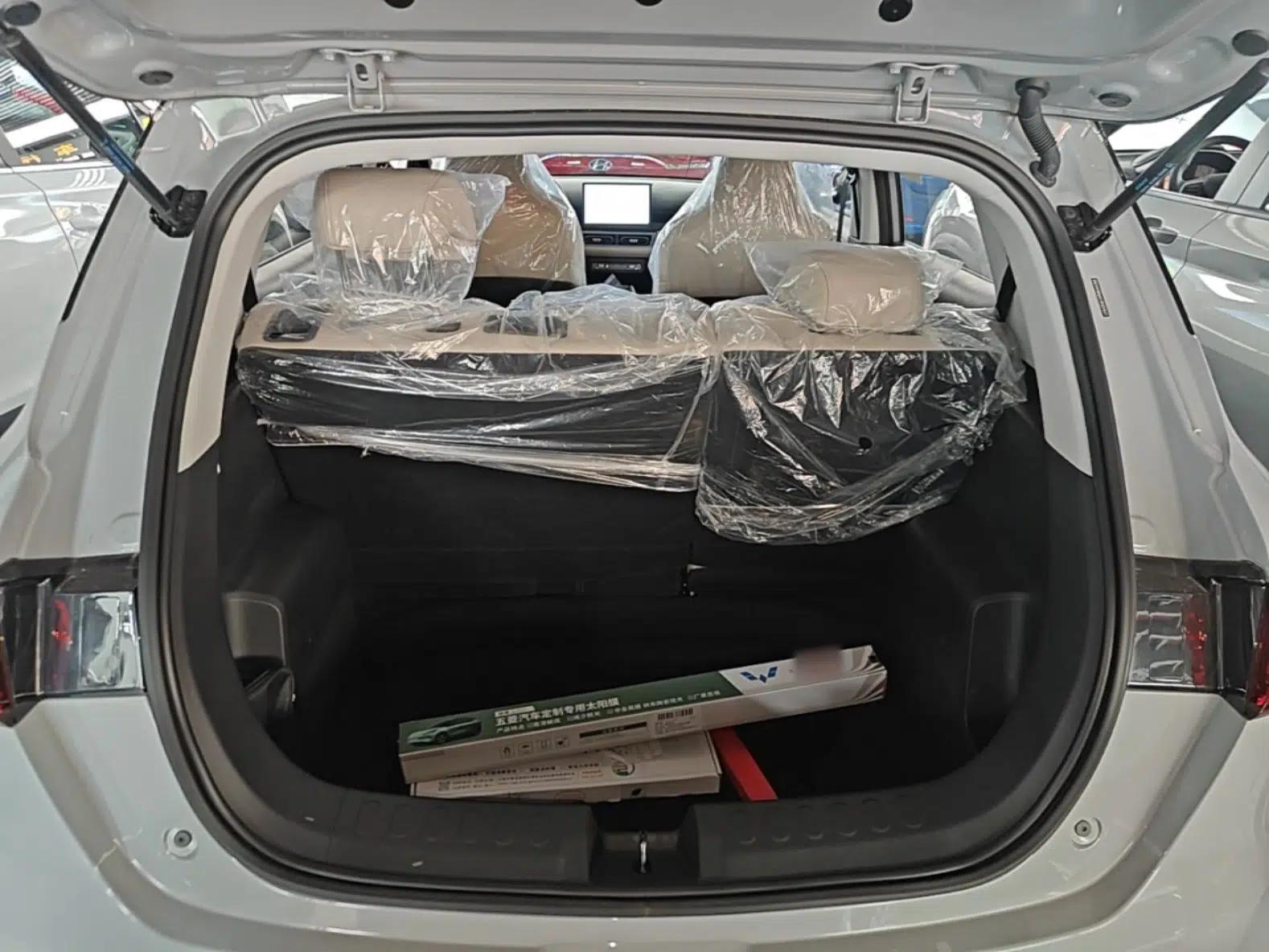 Wuling Bingo PLUS 2024 401 km Range 5-Seater Version — миниатюра 21