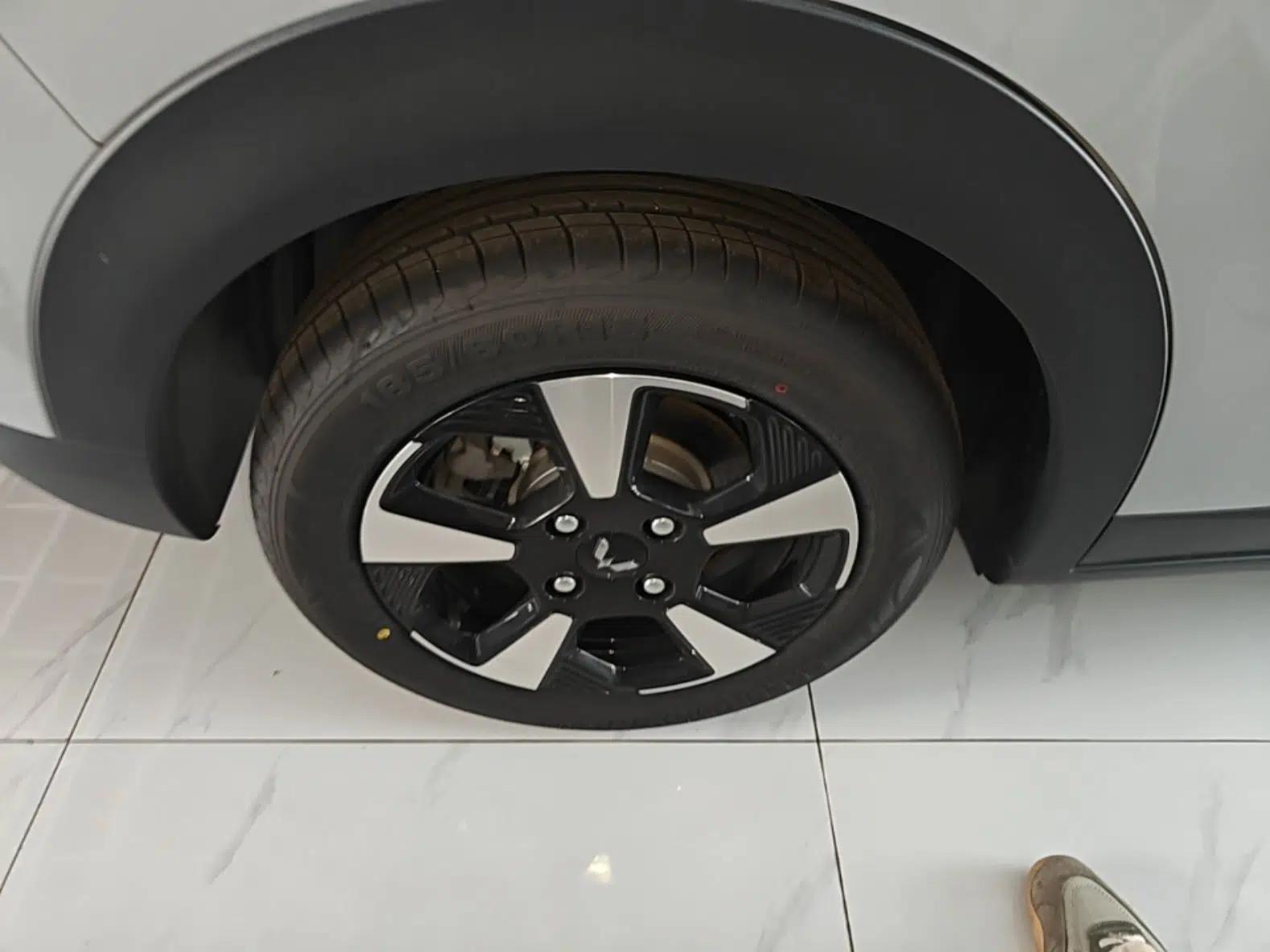 Wuling Bingo PLUS 2024 401 km Range 5-Seater Version — миниатюра 10