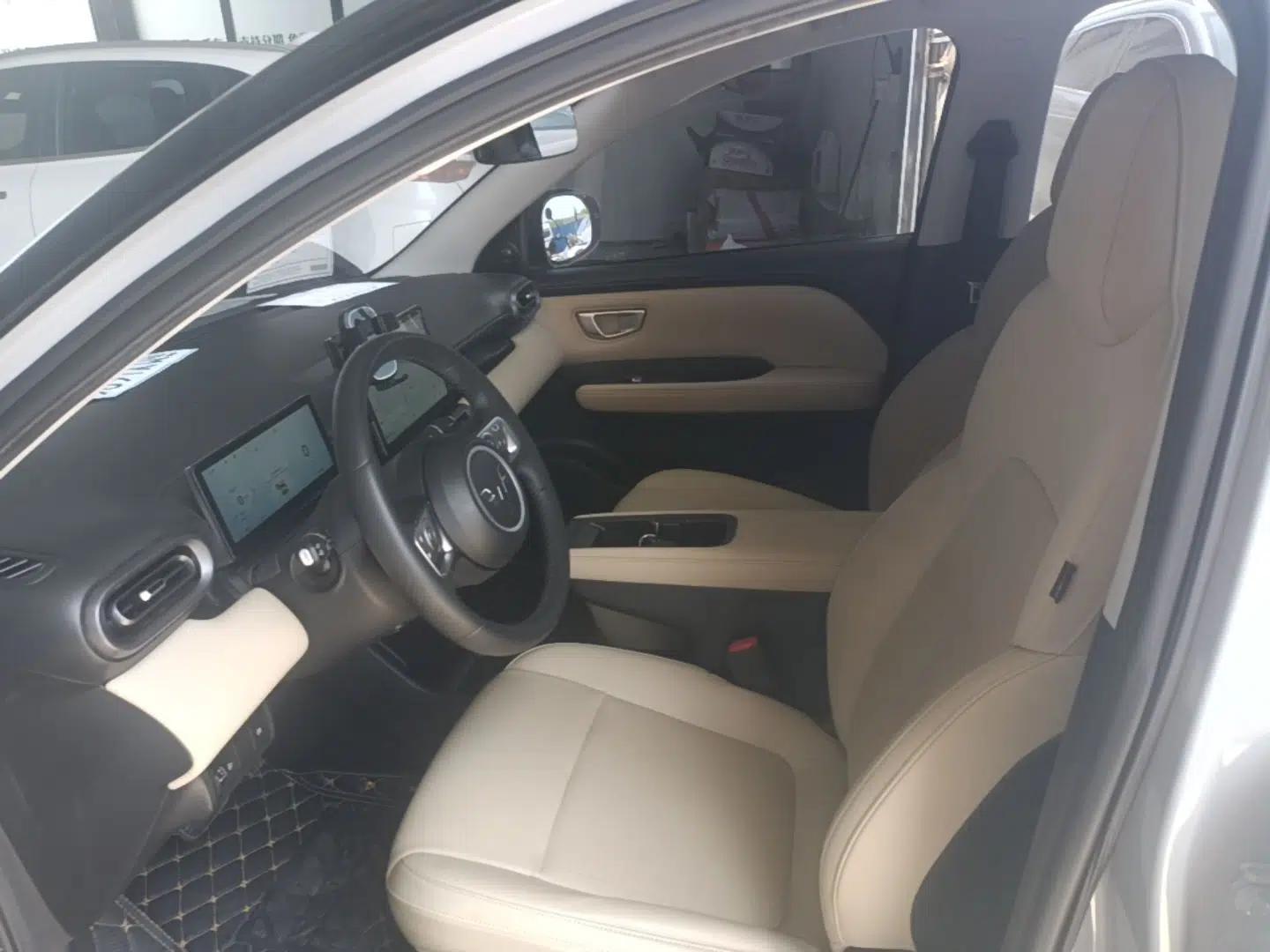 Wuling Bingo PLUS 2024 510 km Flagship Edition Four-Seater Version — миниатюра 18