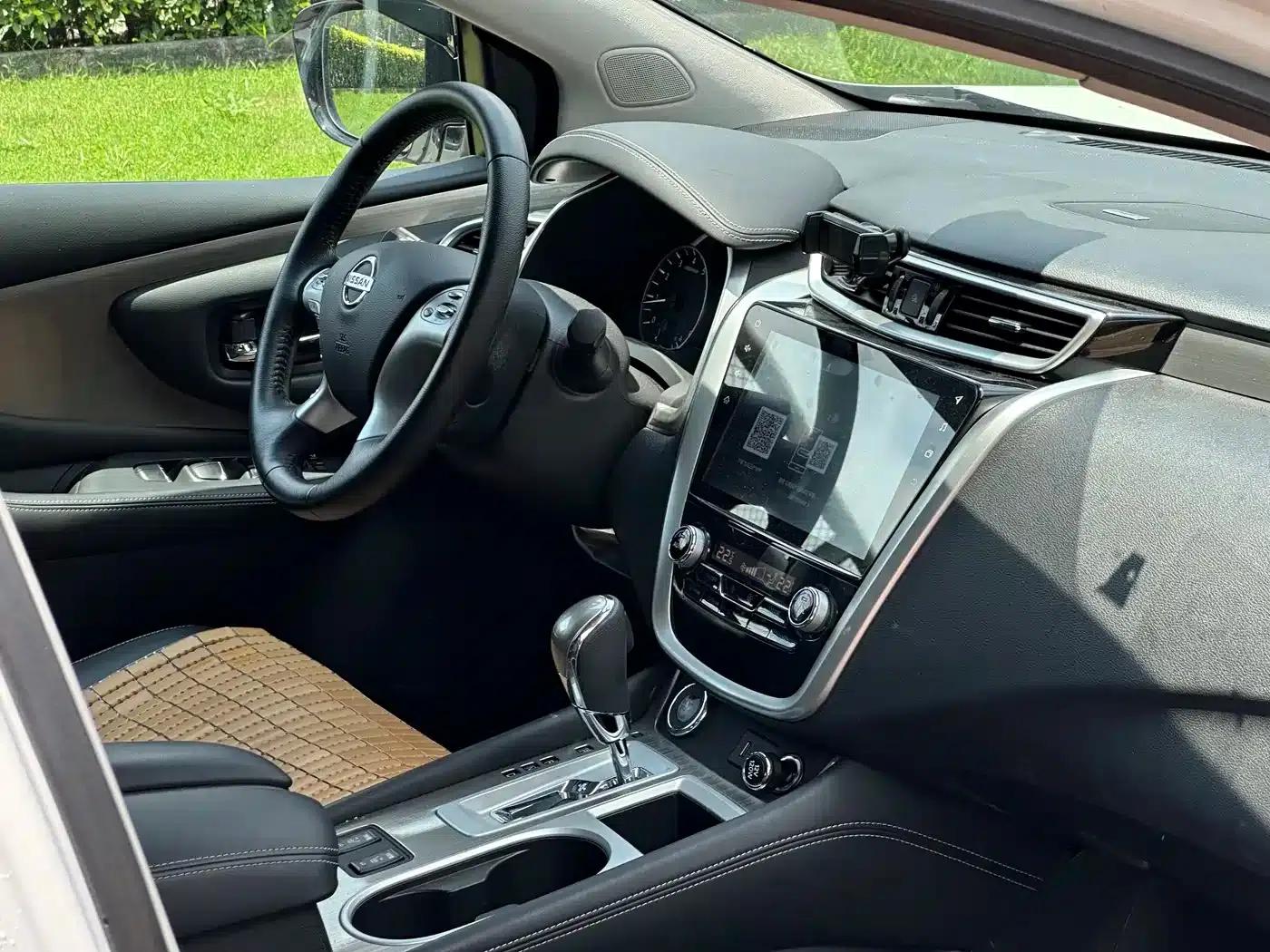 Nissan Murano 2021 2.5L XL 2WD Intelligent Luxury Edition — миниатюра 9