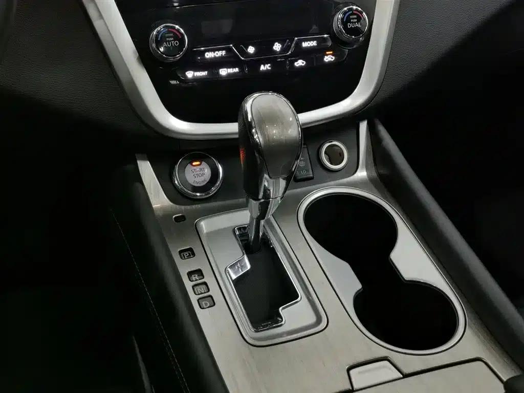 Nissan Murano 2017 2.5L XL 2WD Smart Edition — миниатюра 13