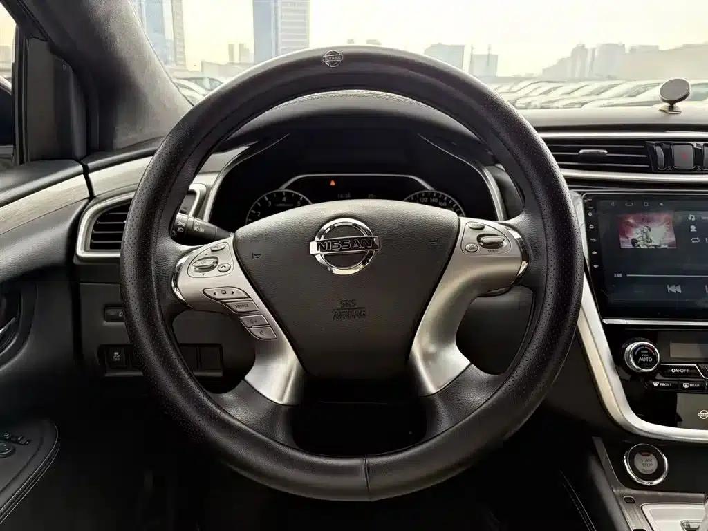 Nissan Murano 2021 2.5L XE 2WD Elite Edition — миниатюра 11