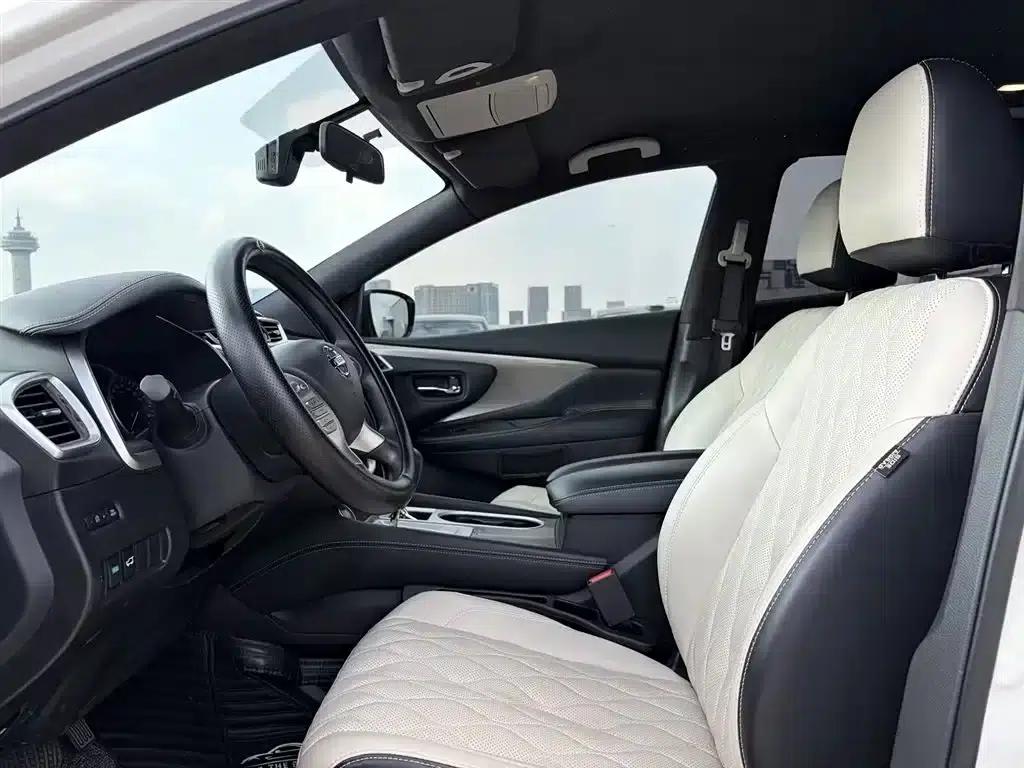 Nissan Murano 2021 2.5L XE 2WD Elite Edition — миниатюра 12