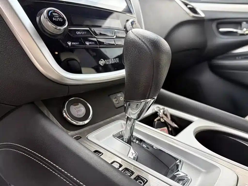 Nissan Murano 2021 2.5L XE 2WD Elite Edition — миниатюра 18