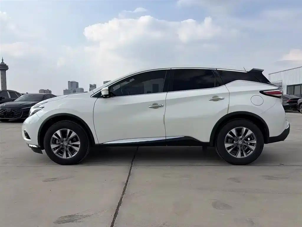 Nissan Murano 2021 2.5L XE 2WD Elite Edition — миниатюра 4