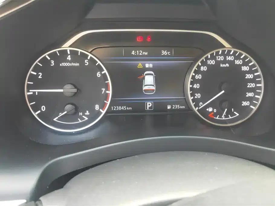 Nissan Murano 2017 2.5L XL 2WD Smart Edition — миниатюра 14