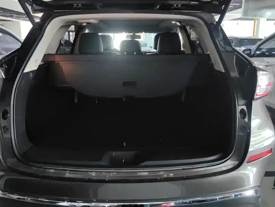 Nissan Murano 2019 2.5L XL 2WD Intelligent Luxury Edition (National V Emission Standard) — миниатюра 4