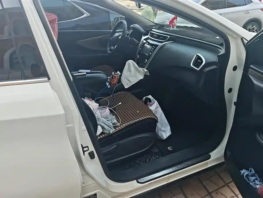 Nissan Murano 2021 2.5L XE 2WD Elite Edition — миниатюра 8