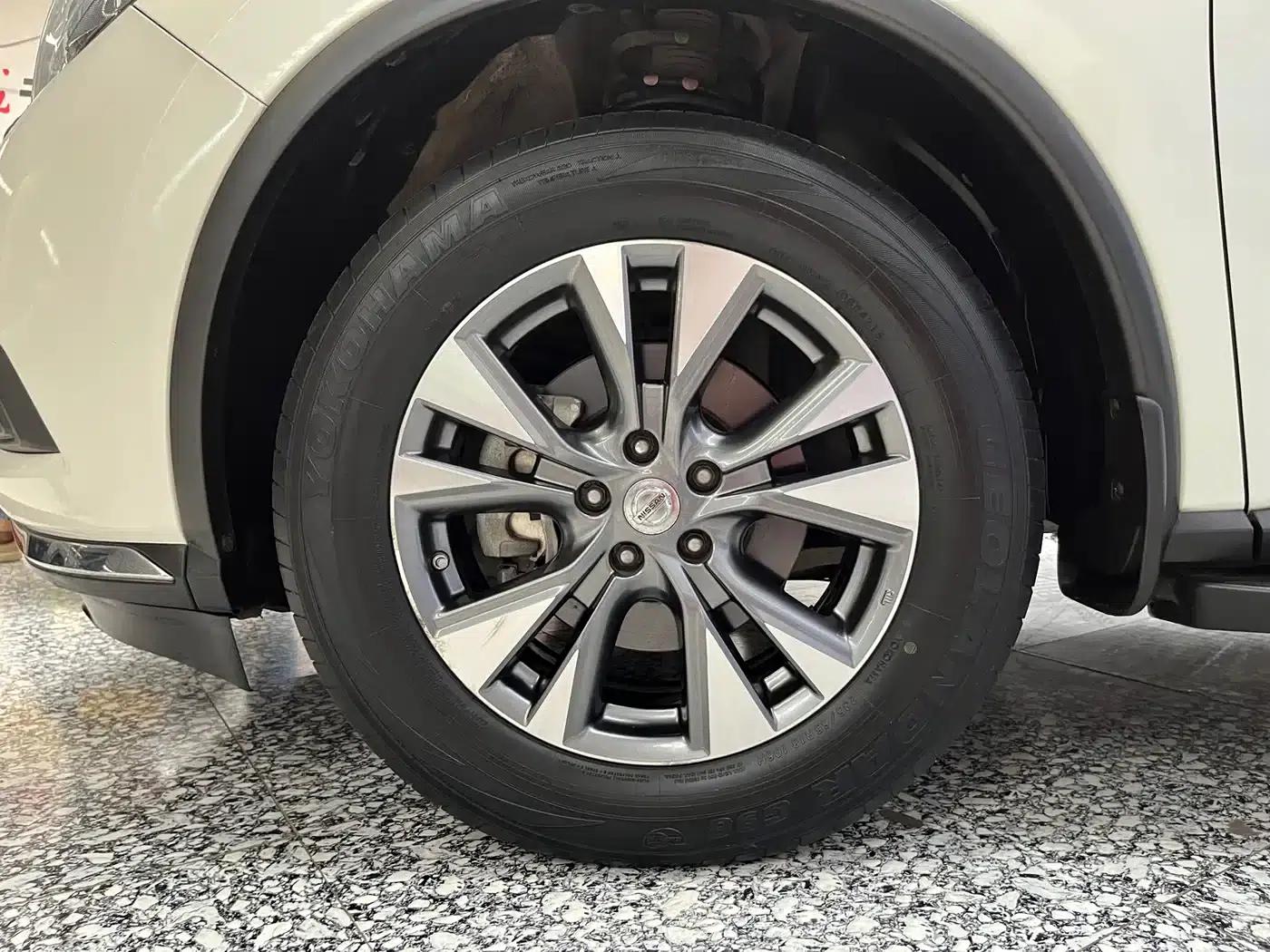 Nissan Murano 2015 2.5L XL 2WD Smart Edition — миниатюра 15