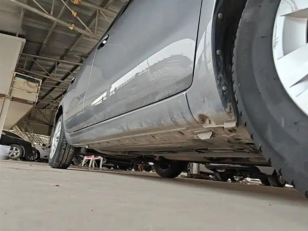 Nissan Livina 2015 1.6XE CVT Comfort Edition — миниатюра 21