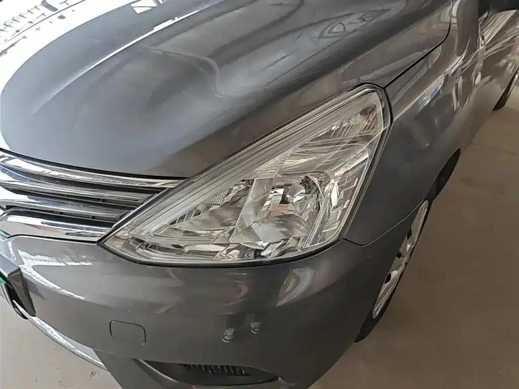 Nissan Livina 2015 1.6XE CVT Comfort Edition — миниатюра 24