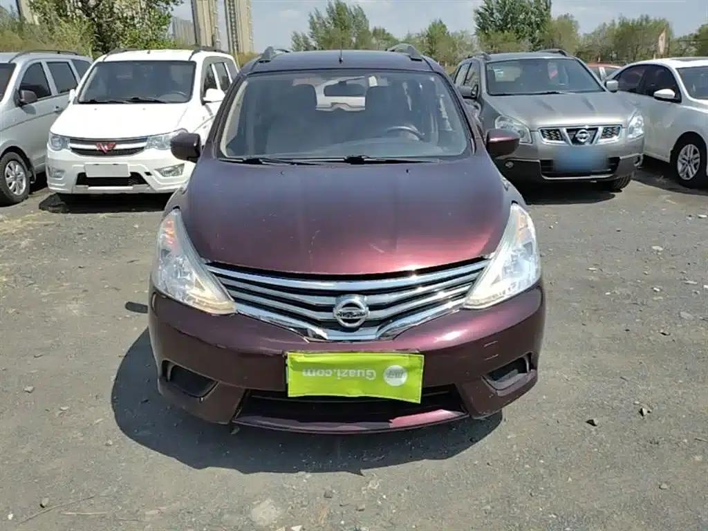 Nissan Livina 2015 1.6XE CVT Comfort Edition — миниатюра 3