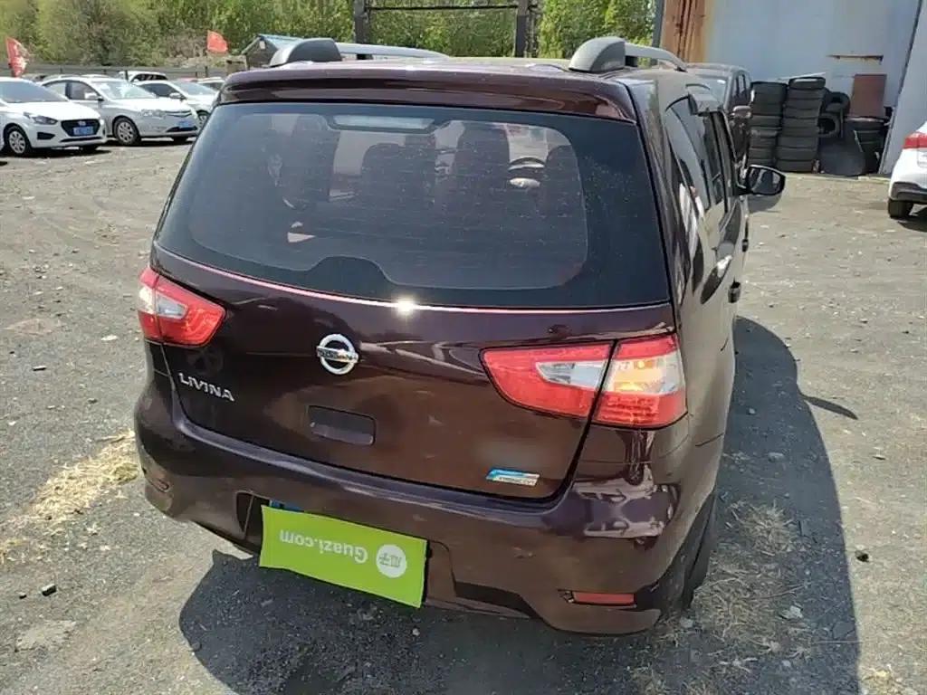 Nissan Livina 2015 1.6XE CVT Comfort Edition — миниатюра 7