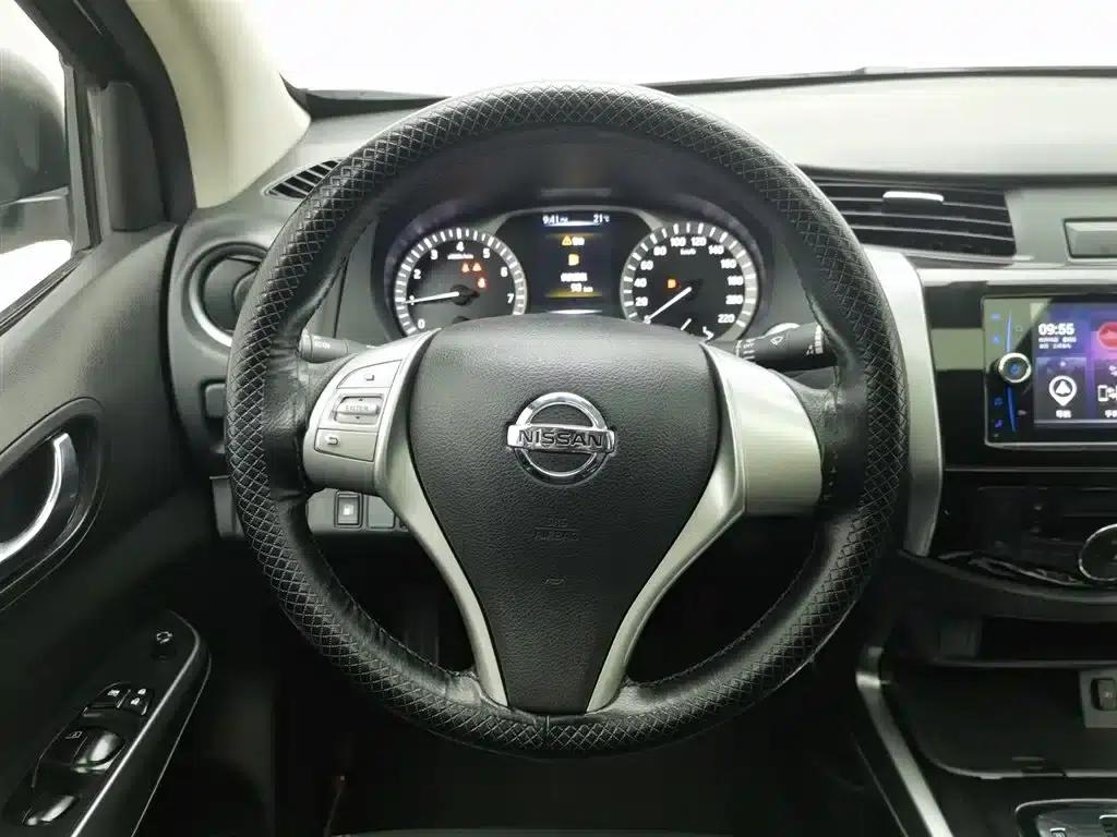Nissan Terra 2020 2.5L XL Upper Automatic 2WD Luxury Edition — миниатюра 11