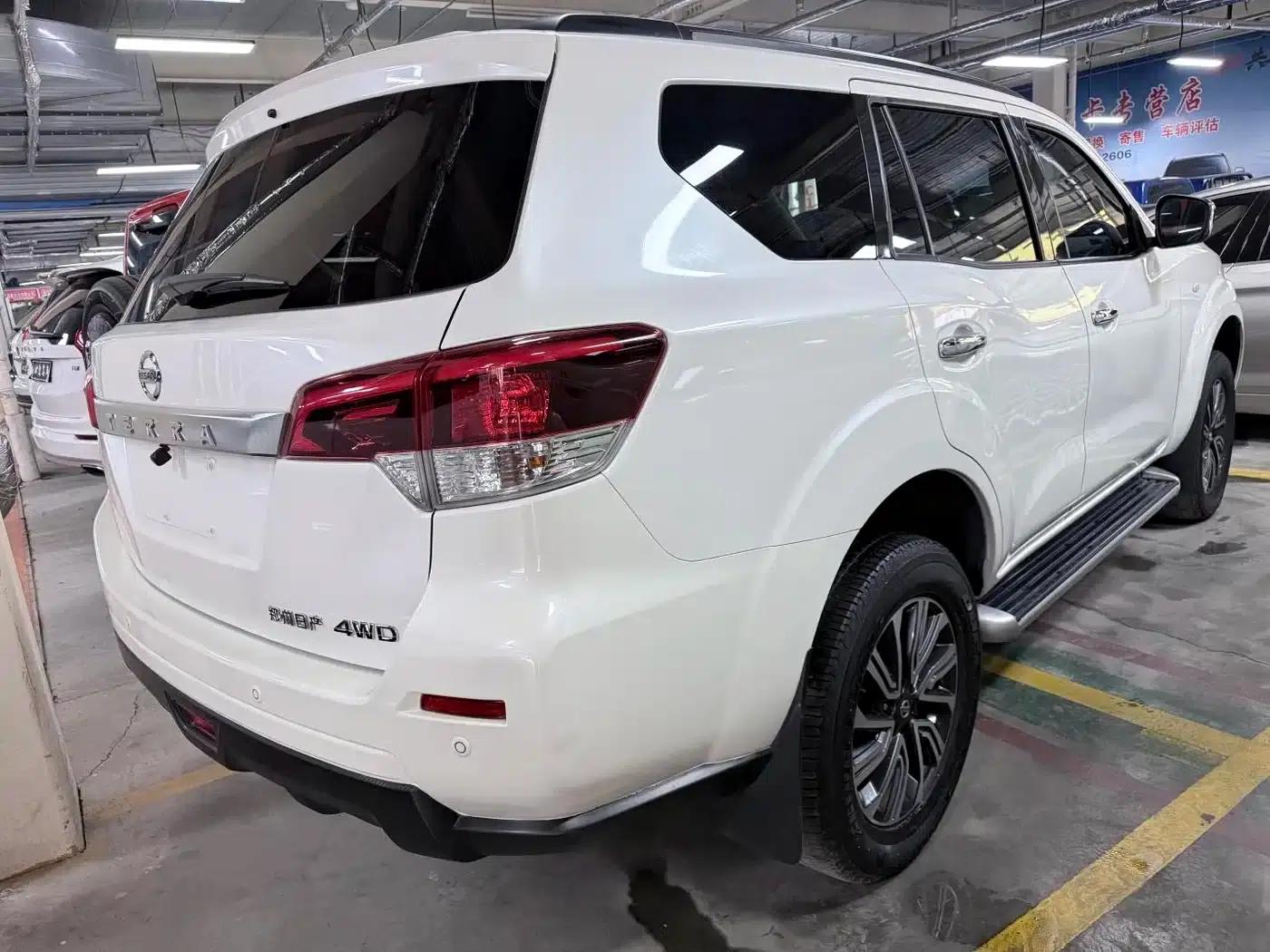 Terra 2020 2.5L XL Upper 4WD Automatic Four-Wheel Drive Luxury Edition — миниатюра 17