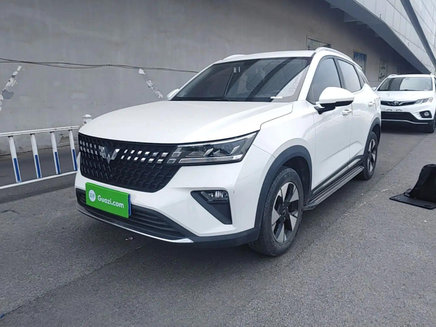 Wuling Alvez 2022 1.5L CVT Comfort Edition — миниатюра 1