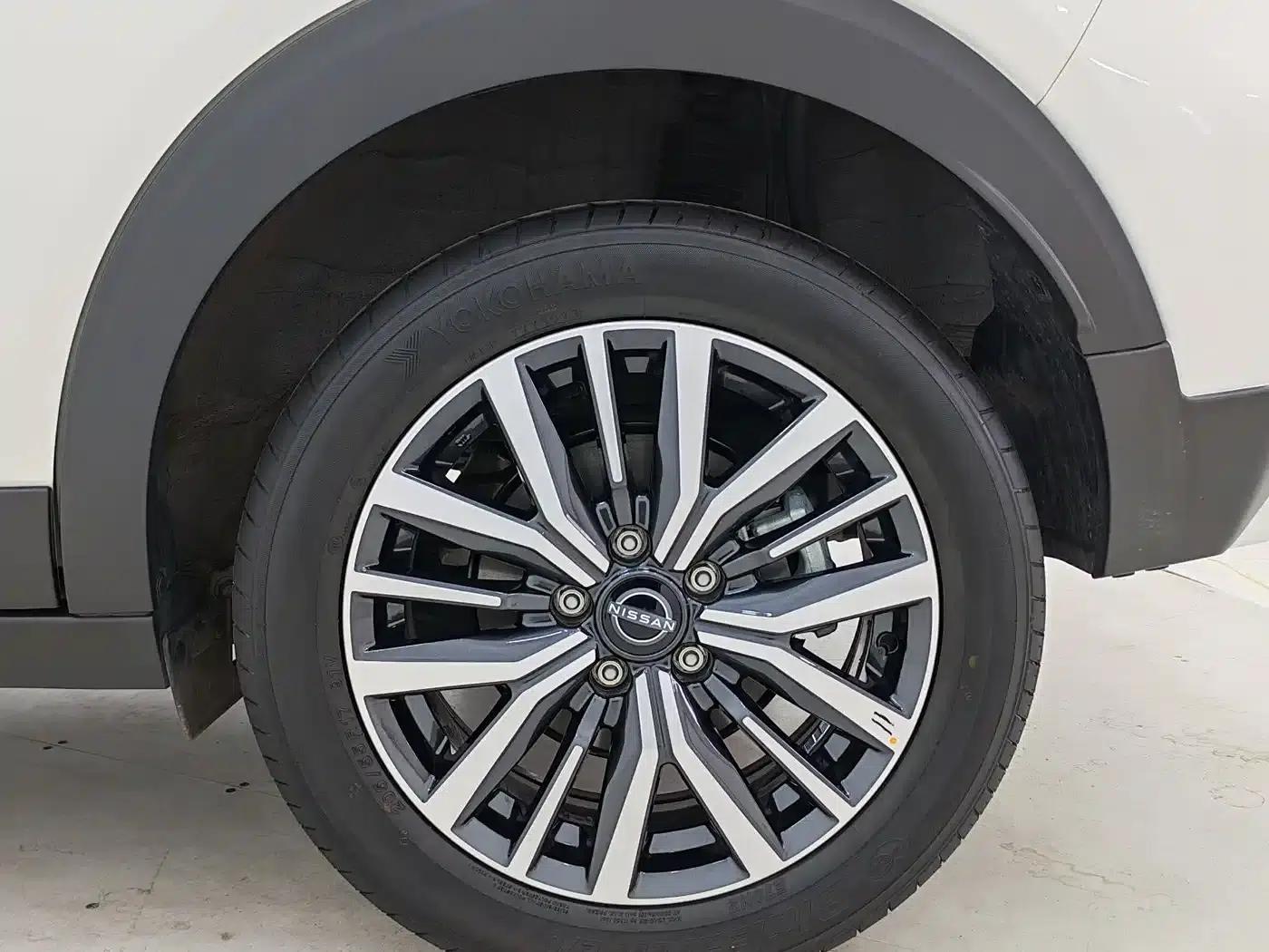 Nissan Kicks 2023 Sporty Edition 1.5L: Unleashing Power and Luxury — миниатюра 16
