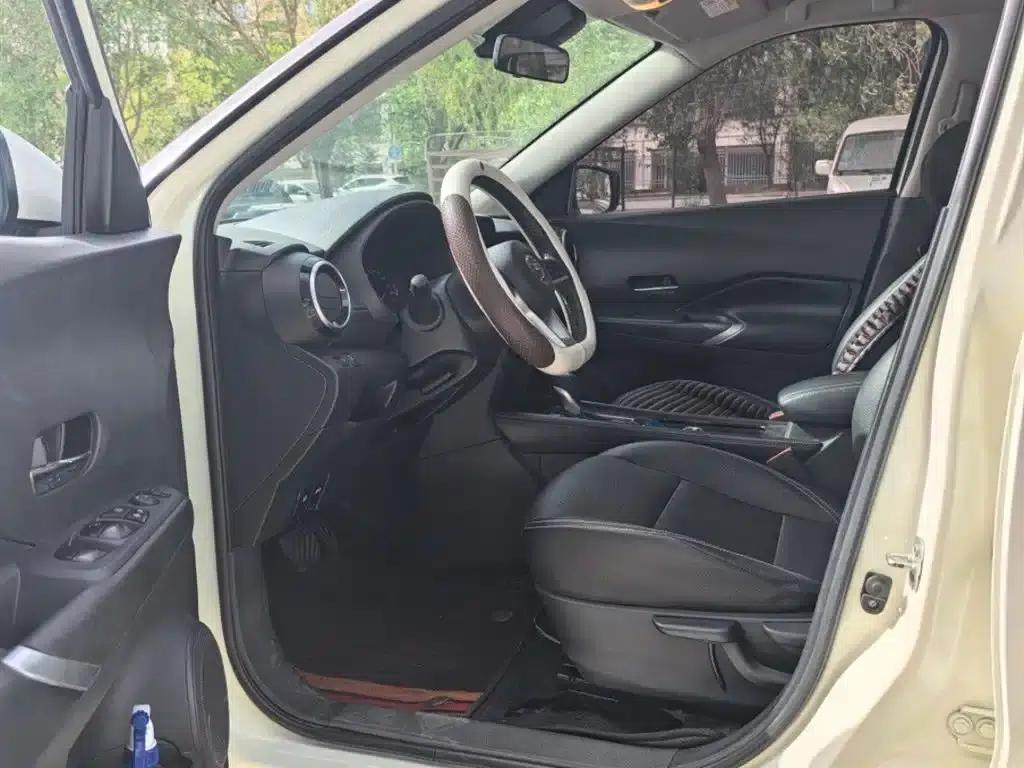 Nissan Kicks 2022 1.5L CVT XV Luxury Edition — миниатюра 5