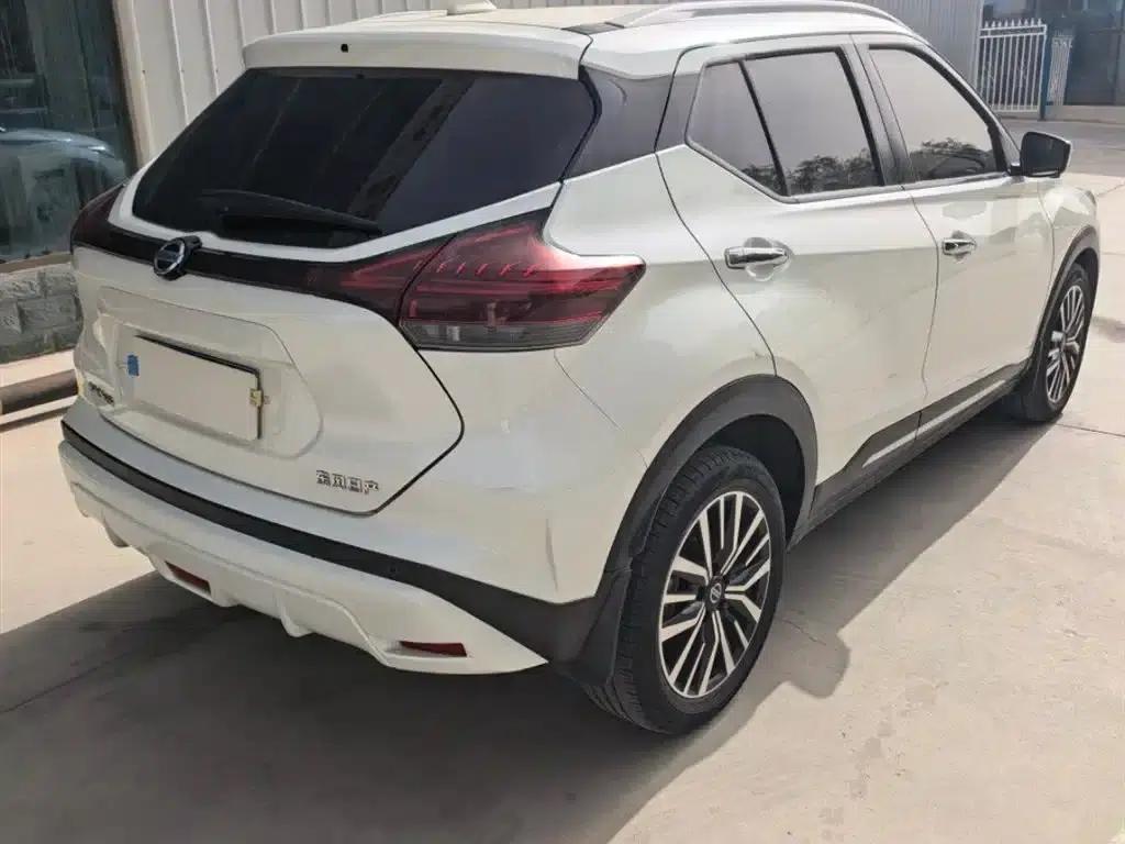 Nissan Kicks 2022 1.5L CVT XV Luxury Edition — миниатюра 9
