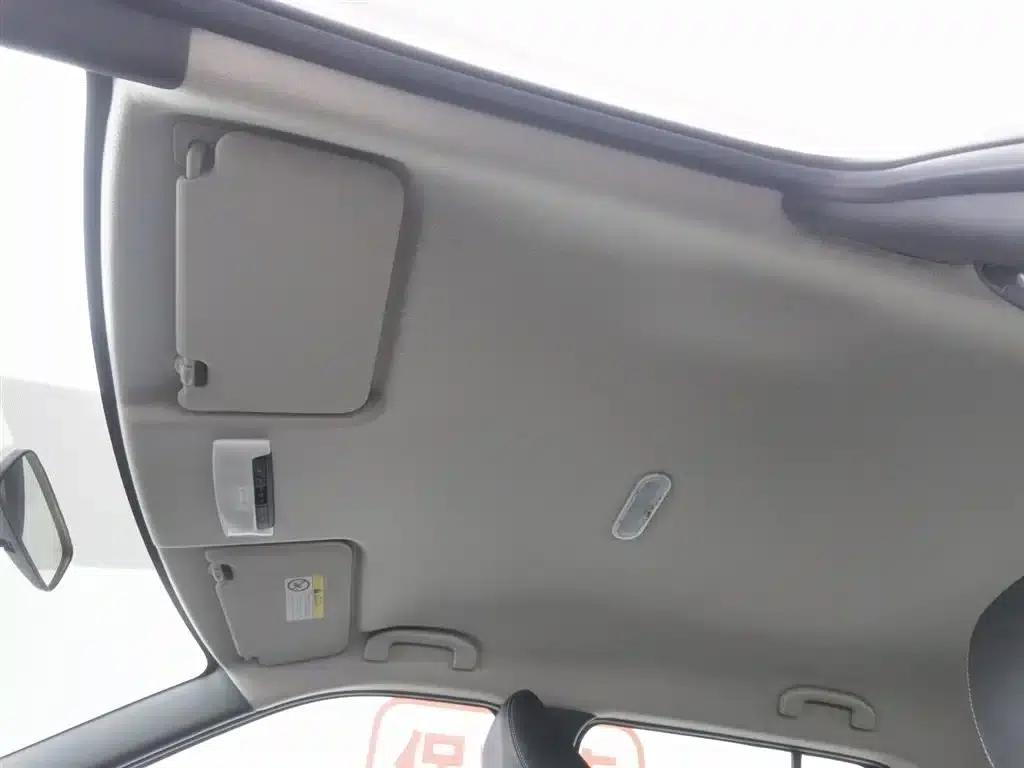 Nissan Kicks 2019 1.5L CVT Smart Luxury Edition — миниатюра 14