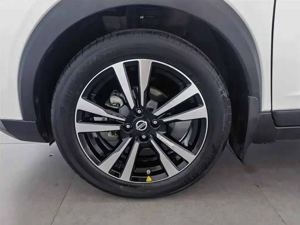 Nissan Kicks 2019 1.5L CVT Smart Luxury Edition — миниатюра 17