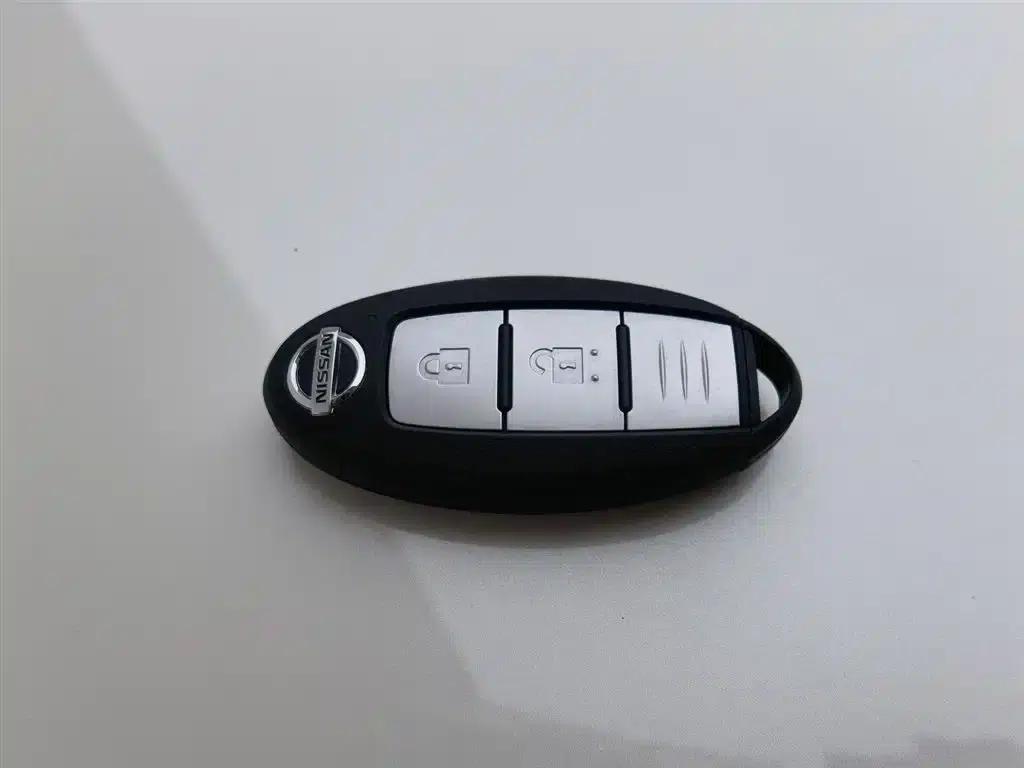 Nissan Kicks 2019 1.5L CVT Smart Luxury Edition — миниатюра 19