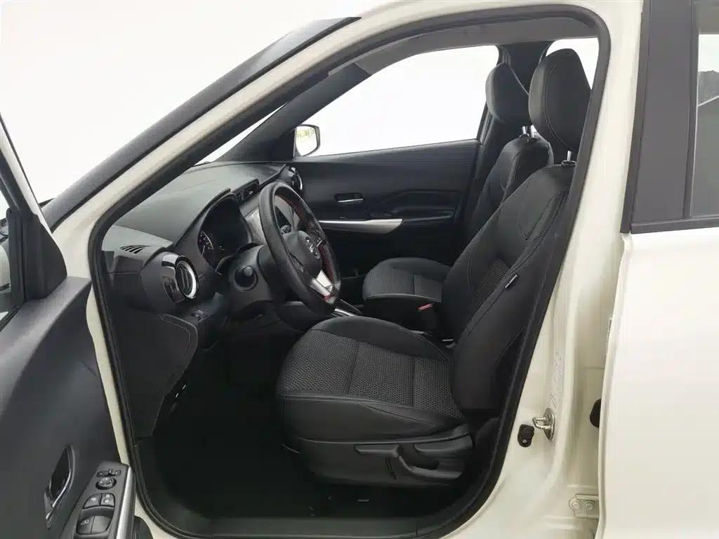 Nissan Kicks 2019 1.5L CVT Smart Luxury Edition — миниатюра 10