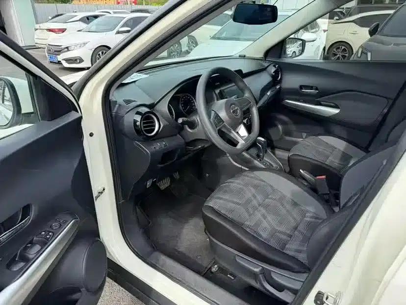 Nissan Kicks 2020 1.5L XL CVT Cool Edition — миниатюра 7