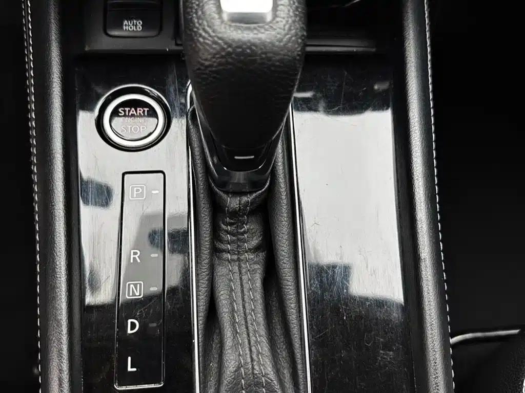 Nissan Kicks 2022 1.5L CVT XV Luxury Edition — миниатюра 13