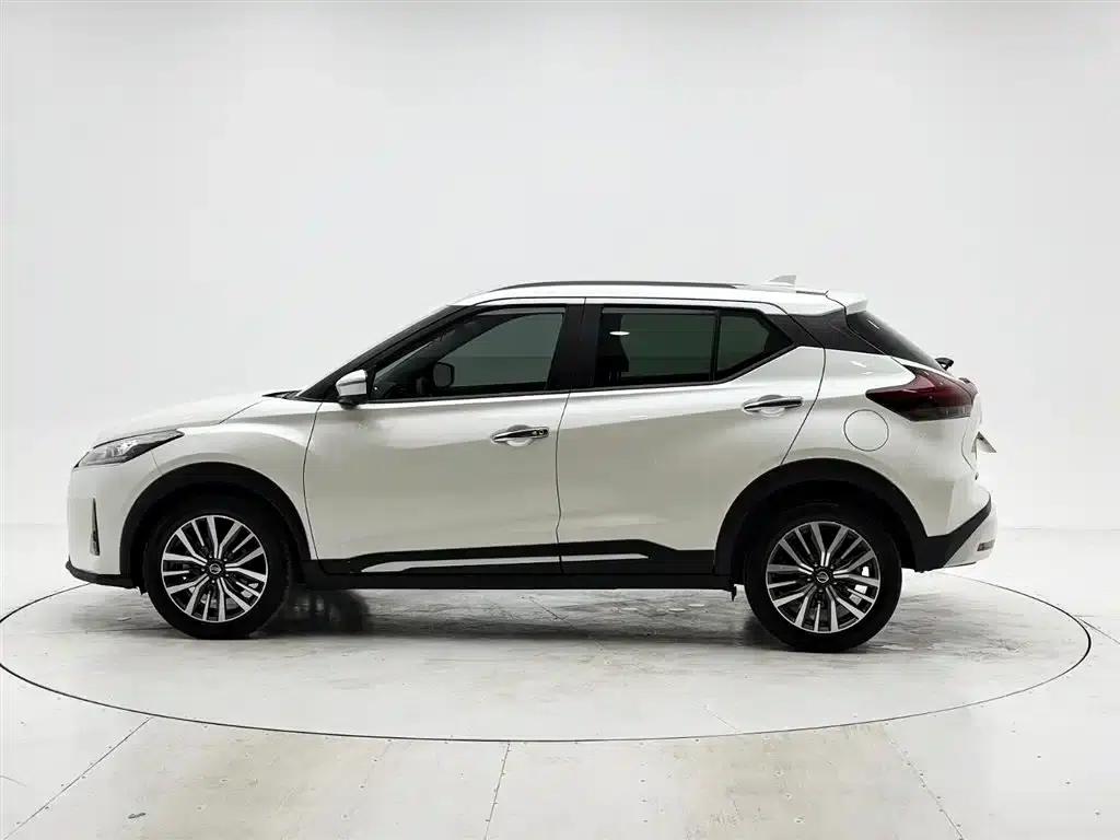Nissan Kicks 2022 1.5L CVT XV Luxury Edition — миниатюра 7