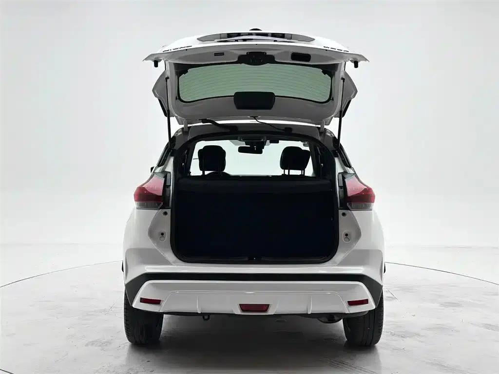 Nissan Kicks 2022 1.5L CVT XV Luxury Edition — миниатюра 8