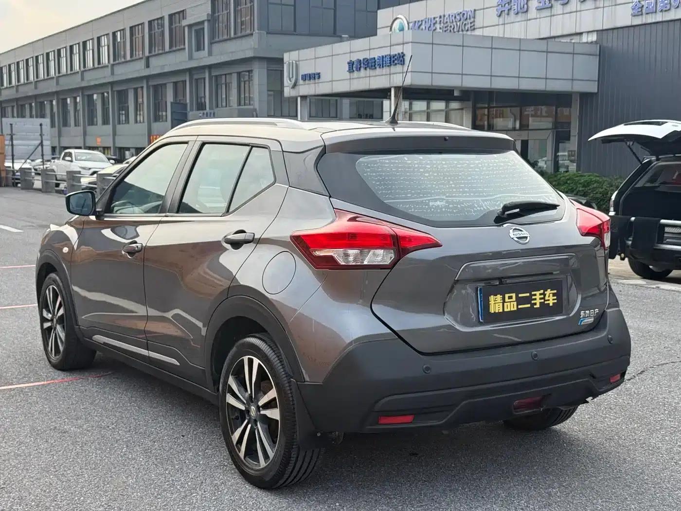 Nissan Kicks 2019 1.5L CVT Cool Edition — миниатюра 4