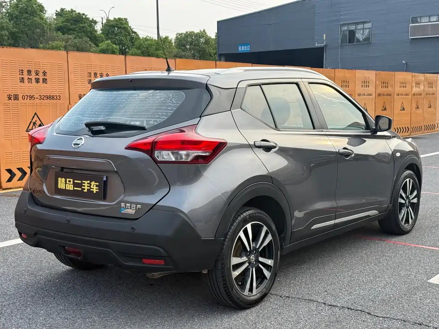 Nissan Kicks 2019 1.5L CVT Cool Edition — миниатюра 6
