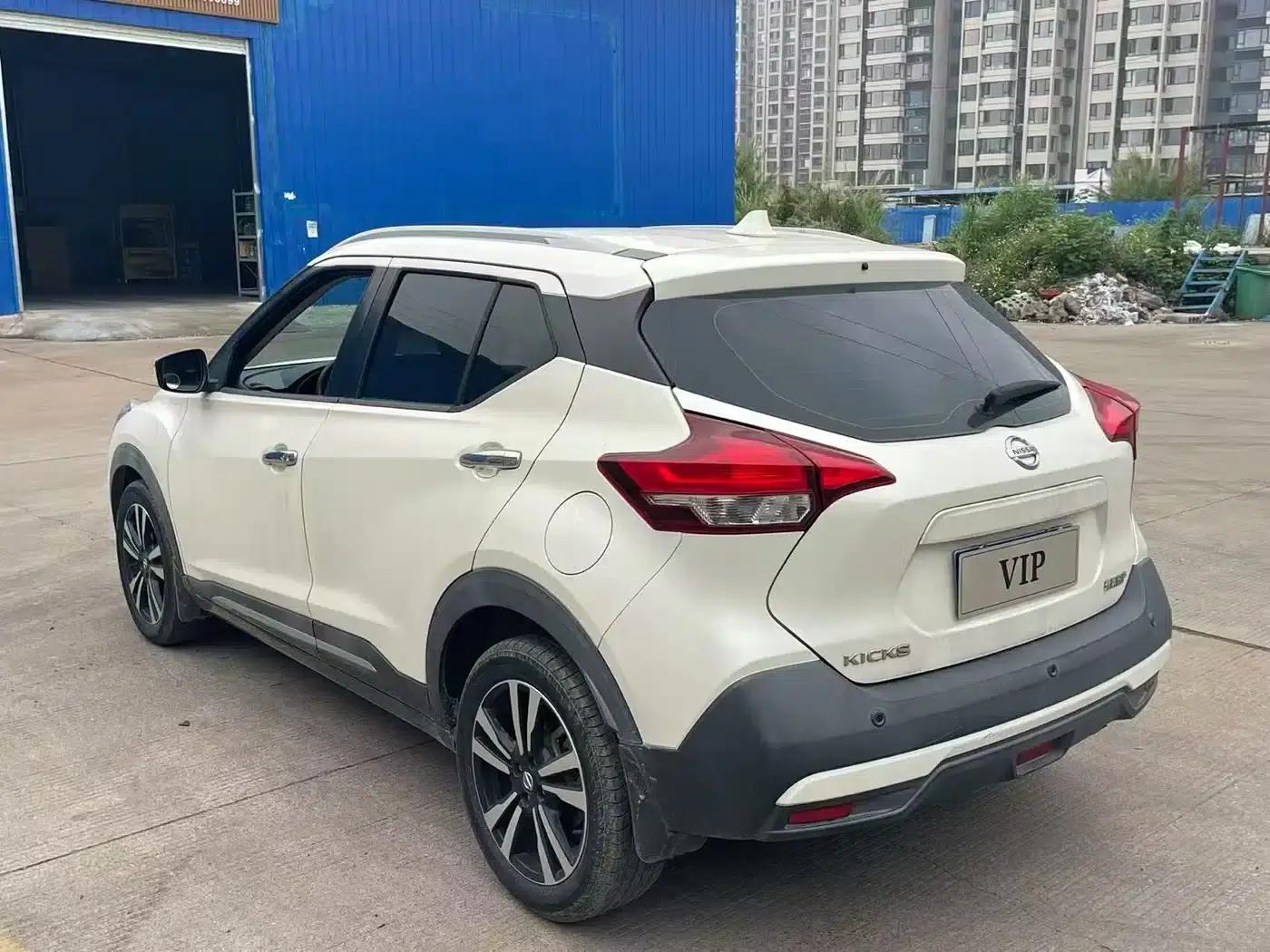 Nissan Kicks 2020 1.5L XV CVT Smart Luxury Edition — миниатюра 5