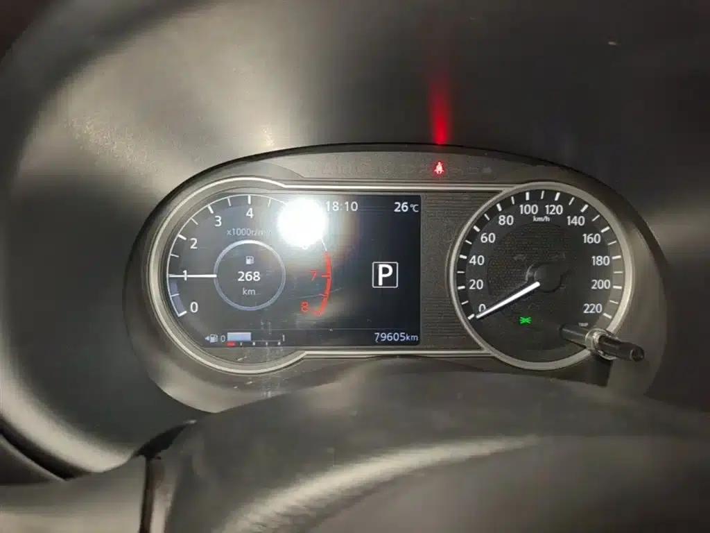 Nissan Kicks 2021 1.5L XV CVT Smart Luxury Edition — миниатюра 12