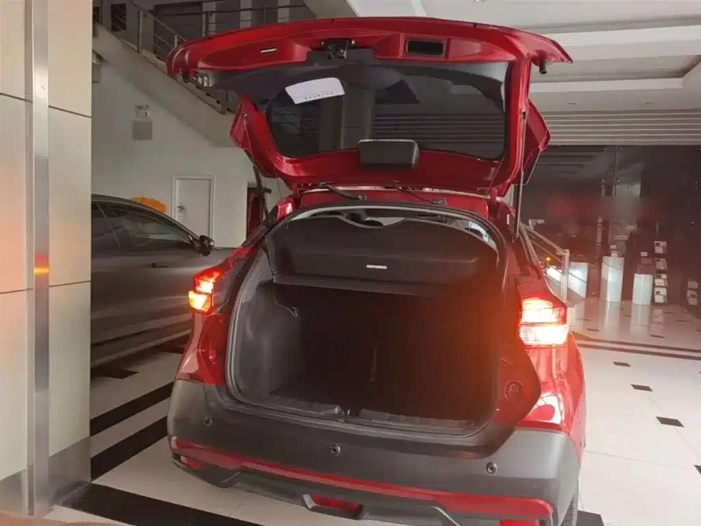 Nissan Kicks 2021 1.5L XV CVT Smart Luxury Edition — миниатюра 19