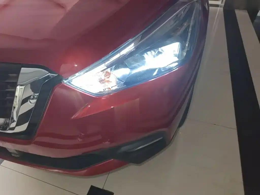 Nissan Kicks 2021 1.5L XV CVT Smart Luxury Edition — миниатюра 24