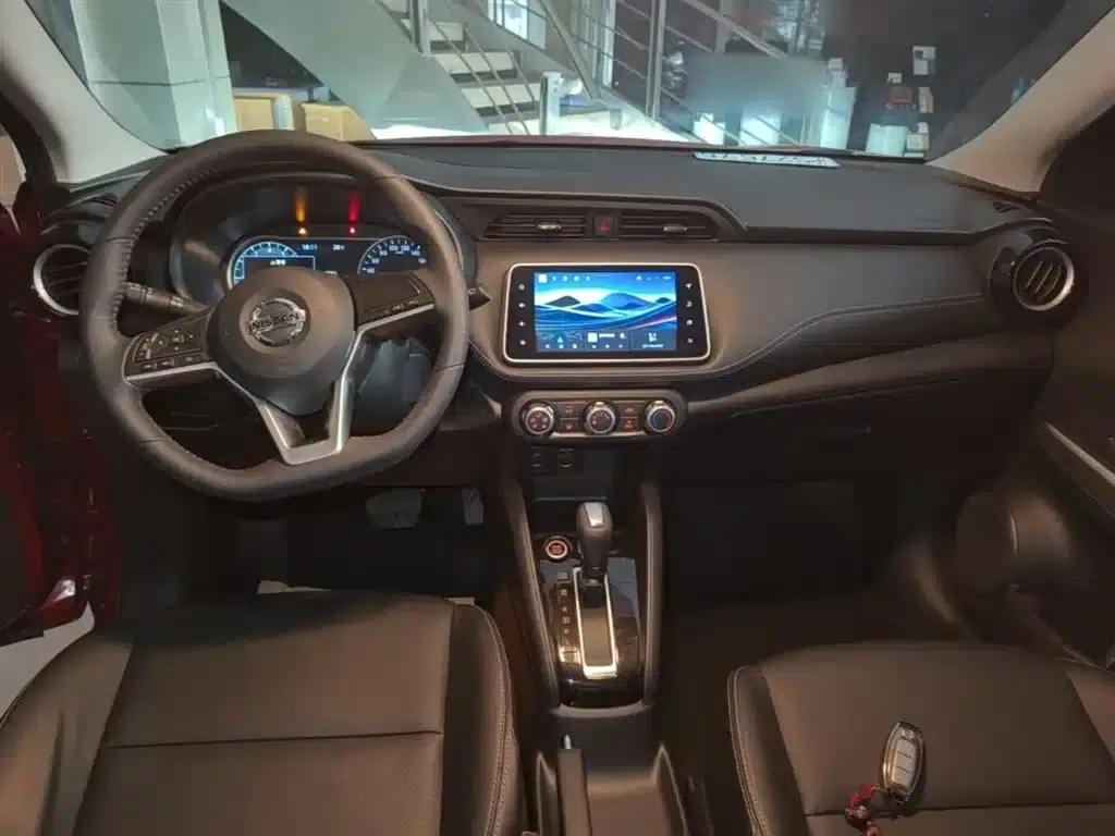 Nissan Kicks 2021 1.5L XV CVT Smart Luxury Edition — миниатюра 10