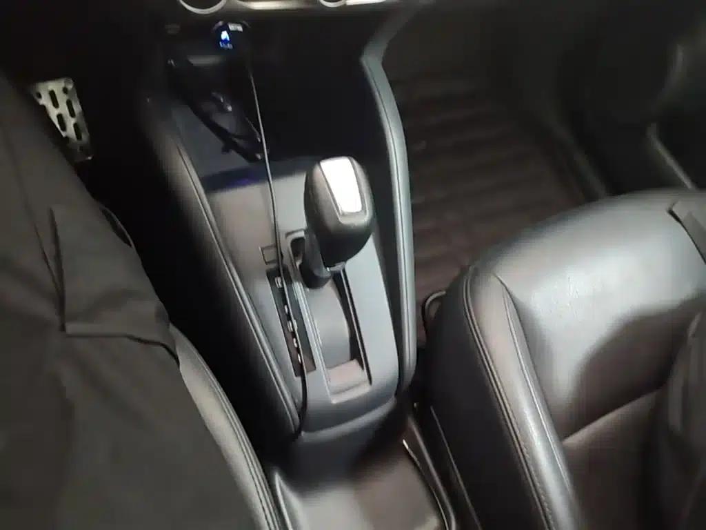 Nissan Kicks 2017 1.5L CVT Cool Edition — миниатюра 14