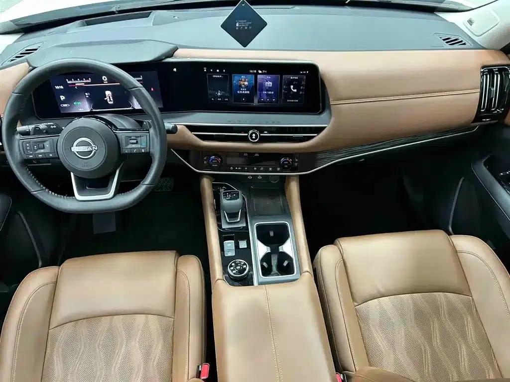 2024 Volkswagen Land Cruiser 380VC-TURBO 4WD Supreme Edition (6-seater) — миниатюра 2